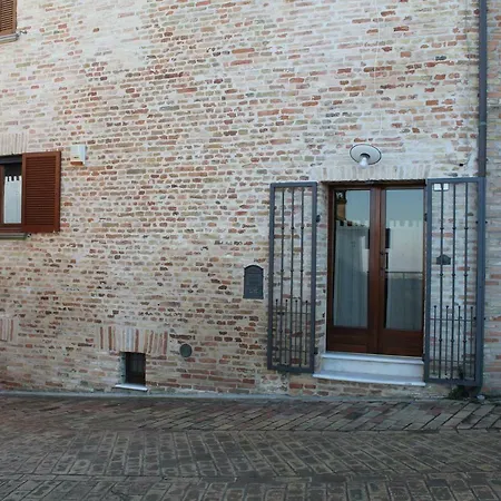 アパート Il Nido Della Rondine, Nel Borgo Medievale